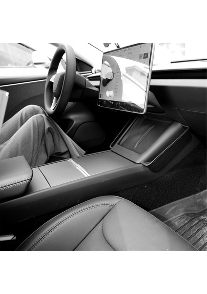 + 2024 Orta Konsol Şarj Silikon Pedi Için (Yurt Dışından) modelleri