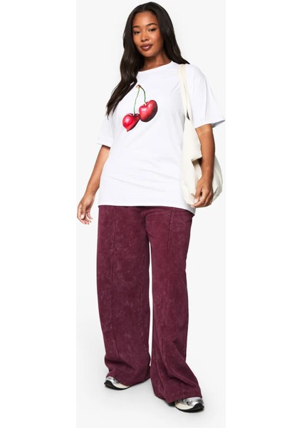 Kadın Oversize Beyaz Tişört Kiraz Baskılı Yazlık %100 Pamuk Büyük Beden fiyatları