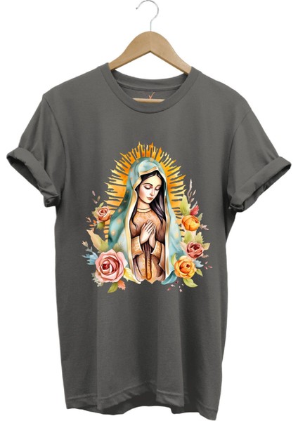 Renkli Meryem Ana Baskılı %100 Pamuk Regular Fit Bisiklet Yaka T-Shirt