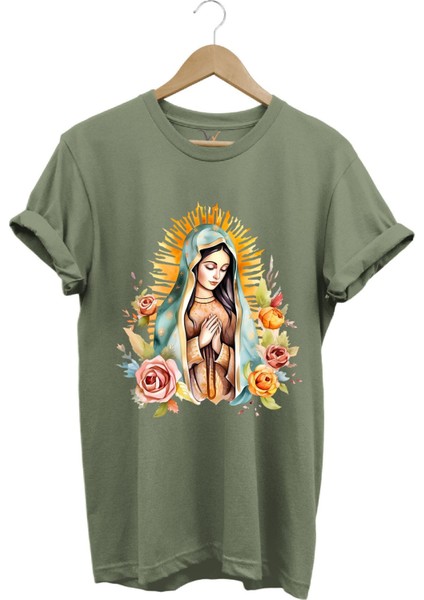 Renkli Meryem Ana Baskılı %100 Pamuk Regular Fit Bisiklet Yaka T-Shirt