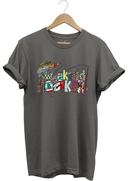 Balıkçılık Wekeend Hooker Yazı Baskılı Balık ve Olta Takımı Desenli %100 Pamuk Regular Fit T-Shirt