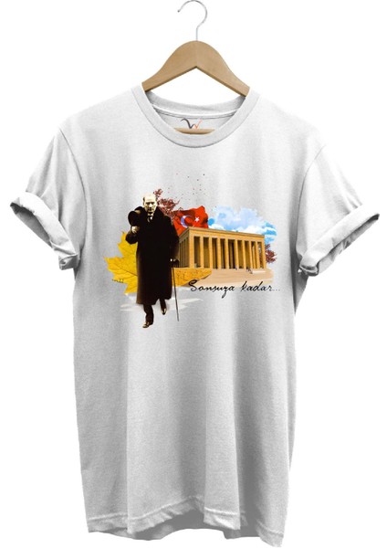 Atatürk Anıtkabir 10 Kasım 29 Ekim 23 Nisan 19 Mayıs Cumhuriyet Sonsuza Kadar Regular Fit T-Shirt