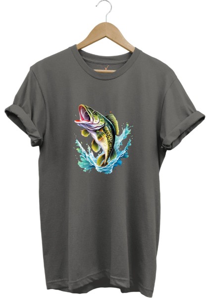 Fishing Balıkçılık Levrek Balığı Deniz Baskılı %100 Pamuk Regular Fit Bisiklet Yaka T-Shirt