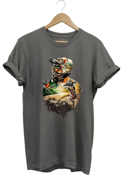 Bisiklet Dağ Tırmanışı Kask ve Bisiklet Orman Detay Tasarım Basklılı %100 Pamuk Regular Fit T-Shirt