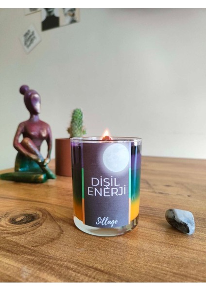 Dişil Enerji Vegan Mum Ay Taşı ve Dişil Enerji Kokuları ile Doğal Soya Mum Meditasyon Mumu fırsatları