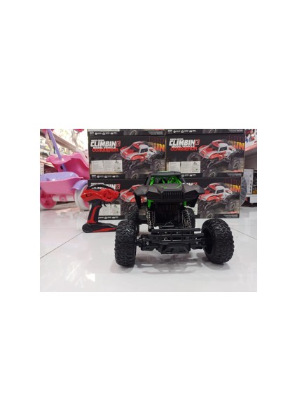 Büyük Boy Uzaktan Kumandalı 1:12 25KM/H 4x4 Off-Road – Şarjlı, 2.4ghz, Süspansiyonlu Araba