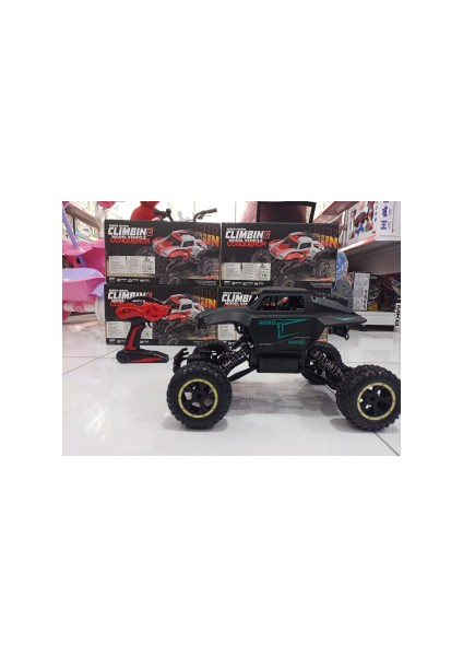 Büyük Boy Uzaktan Kumandalı 1:12 25KM/H 4x4 Off-Road – Şarjlı, 2.4ghz, Süspansiyonlu Araba