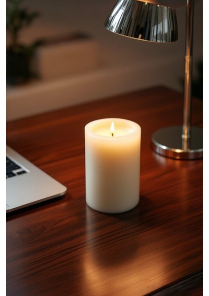 El Işçiliği Blok Kütük Silindir Mum Krem Renk 5 cm x 10 cm Lavanta Kokulu modelleri