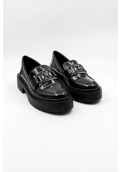 Tokalı Günlük Klasik Ayakkabı KB5005 Siyah Rugan fiyatları