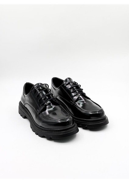 Bağcıklı Klasik ve Günlük Kadın Ayakkabı KB268 Siyah Rugan fiyatları