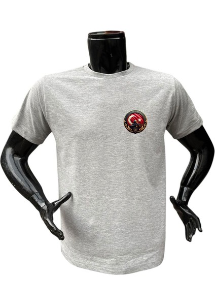 Türk Asker Bordo Bereli ve Türk Bayrağı Savaşçı Baskılı %100 Pamuk Regular Fit Bisiklet Yaka T-Shirt