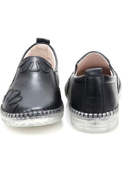 Trendi 52-17 Ortopedik Kadın Deri Günlük Ayakkabı indirimleri