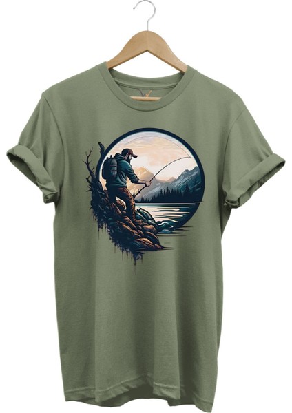 Balıkçı Özel Tasarım Olta ile Balık Tutmak ve Doğa Yazlık %100 Pamuk Tişört