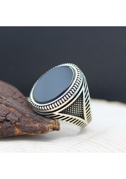 925 Ayar Oval Düz Oniks Taşlı Gümüş Erkek Yüzüğü