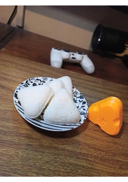 Onigiri Press