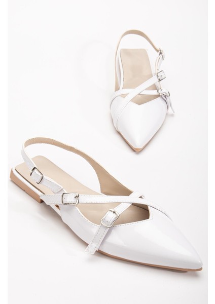 Badın Babet Beyaz Rugan Çapraz Bantlı Arka Açık Sivri