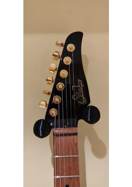 Modern Gitar Duvar Askısı - Kompakt ve Dayanıklı Tasarım