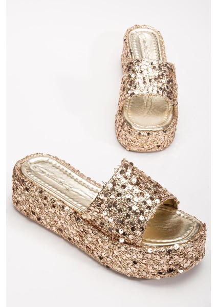 Kadın Dolgu Topuk Terlik Altın Pullu Kalın Tek Bant Kaplama Taban