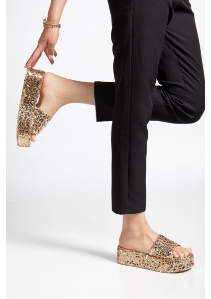 Kadın Dolgu Topuk Terlik Altın Pullu Kalın Tek Bant Kaplama Taban fiyatları