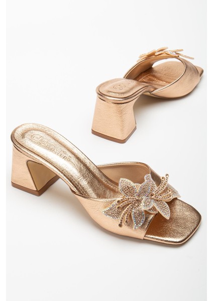 Kadın Topuklu Terlik Rose Cilt Taşlı Yaprak Aksesuarlı