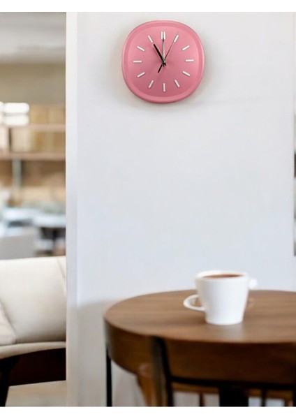 Renkli Kare Duvar Saati, 26 Cm, Şık ve Modern Dekorasyon Için Ideal Seçenek fiyatları