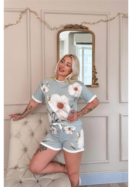 Bleu Magnolia Desenli Kısa Kollu Şortlu Bambu Kadın Pijama Takımı fırsatları