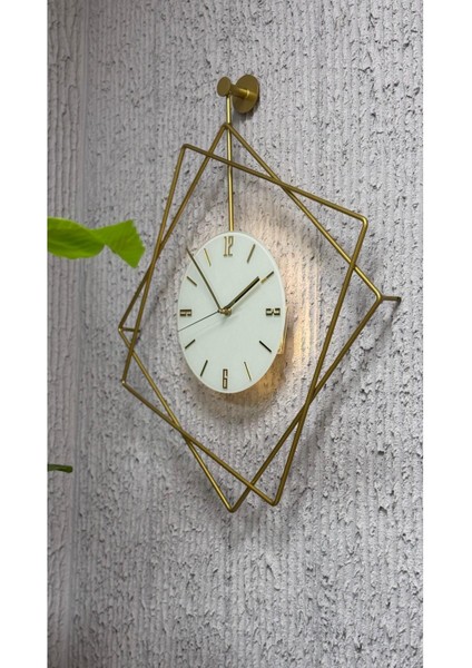 Altın Renkli Pilli LED Duvar Saati, Quartz Mekanizma, Şık Metal Tasarım