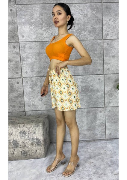 Geometrik Desenli Şort