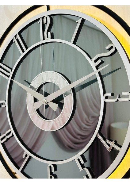 Modern Işıqlı Metal Cam Duvar Saati, Şık ve Zarif Tasarım Seçenekleriyle. modelleri
