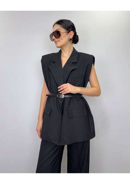 Siyah Vatkalı Kemerli Oversize Yelek