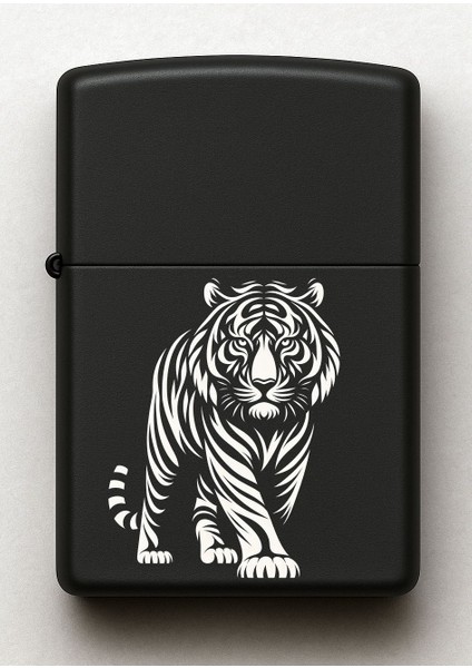 Kaplan Desenli Kişiye Özel Isimli Siyah Benzinli Metal Çakmak 13 fiyatları