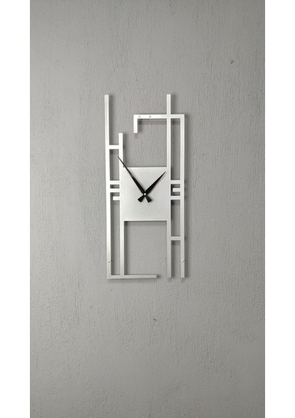 Şık Gümüş Dikdörtgen Metal Duvar Saati, 50X22 Cm, Ev ve Ofis Dekoru fırsatları