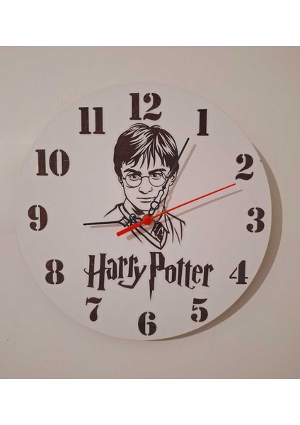Lavanta Temalı Harry Potter Duvar Saati, Beyaz, Şık ve Dekoratif Tasarım