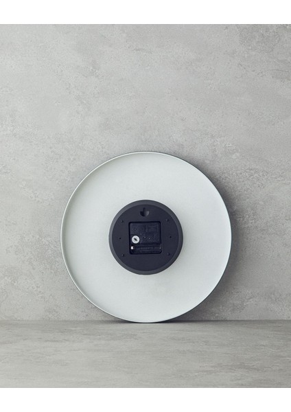 Şık Metal Duvar Saati, Canlı Turuncu, Modern Ev ve Ofis Dekorasyonu Için modelleri