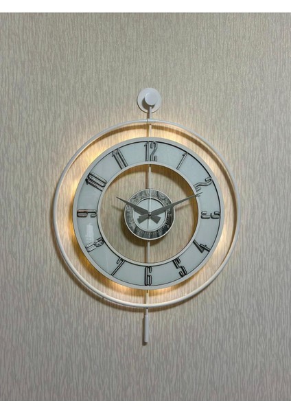 Işıklı 50X70 cm Metal Cam Duvar Saati, Şeffaf ve Beyaz Detaylarla Şık Tasarım indirimleri