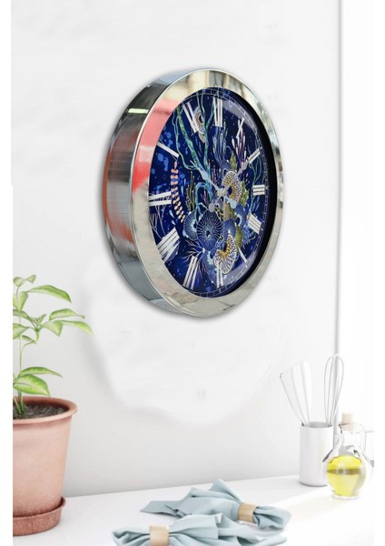 Şık 36 cm Krom Metal Tasarım Duvar Saati, Modern ve Zarif Dekorasyon Ürünü fırsatları