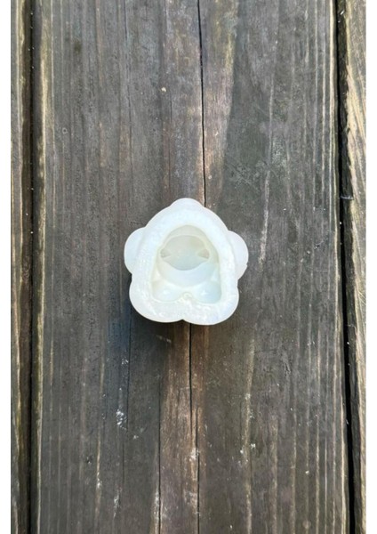 Mini Ayıcık Şekilli Mum Kalıbı Dayanıklı Esnek Beyaz Silikon Malzemeden Tekrar Kullanılabilir