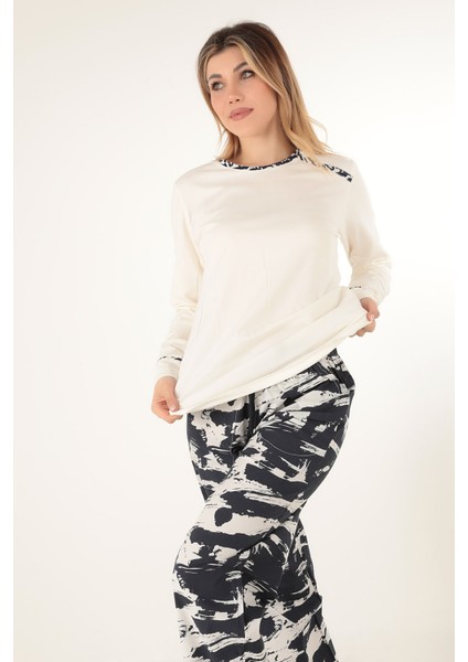 Desenli Kadın Pijama Takımı