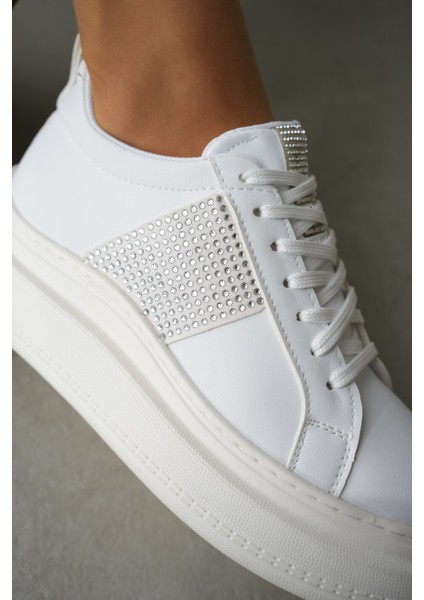 Light Oval Burunlu Parıltılı Kadın Sneaker- Beyaz fırsatları