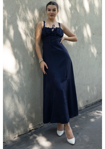 Göğüs Büzgülü Önden Yırtmaçlı Straplez Askılı Uzun Elbise 50322