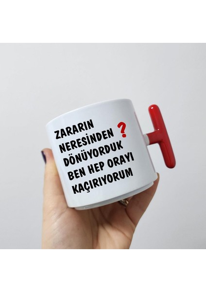 Zararın Neresinden Dönüyorduk T Kulplu Kırmızı Kupa fiyatları