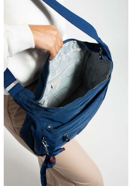 Sanmorris Kadın Suya Dayanıklı Kumaş Çok Gözlü Çapraz Askılı Okul, Seyahat ve Omuz Çantası fırsatları