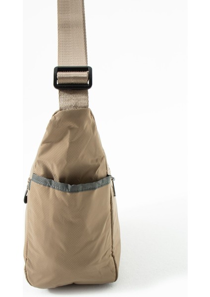 Sanmorris Kadın Suya Dayanıklı Paraşüt Kumaş 3 Gözlü Çapraz Askılı Seyahat ve Omuz Çantası 6013 fiyatları