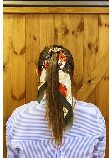 Nar Çiçeği Desenli Fular Estascarf fiyatları