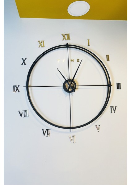 Iskandinav Tarzı Siyah Metal Duvar Saati, Roma Rakamlı, 100 Cm, Şık ve Modern Tasarım