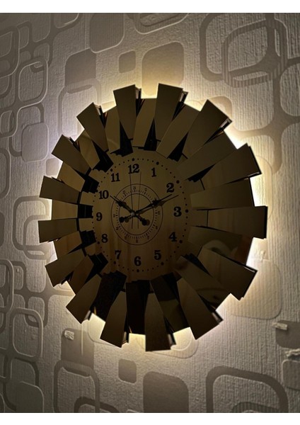 Işıklı 3D Piyano Aynalı Duvar Saati Sarı, Şık ve Modern Tasarım fırsatları