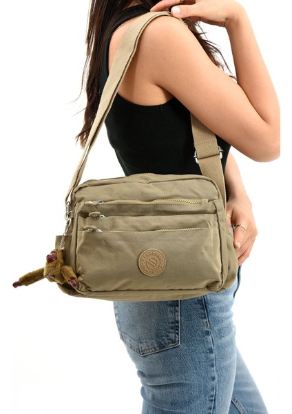 Sanmorris Kadın Krinkıl Kumaş Suya Dayanıklı Çok Gözlü Omuz Çantası 3035 fırsatları