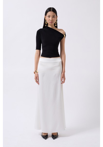 Aksesuar Detay Cutout Siyah Bluz fiyatları