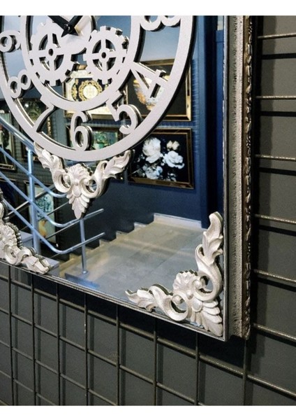 3'lü Aynalı Gümüş Duvar Saati Seti, Şık ve Dekoratif Hediye Alternatifi fırsatları