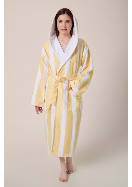 Çizgili Desenli Dijital Baskılı Kapüşonlu Bornoz Sarı